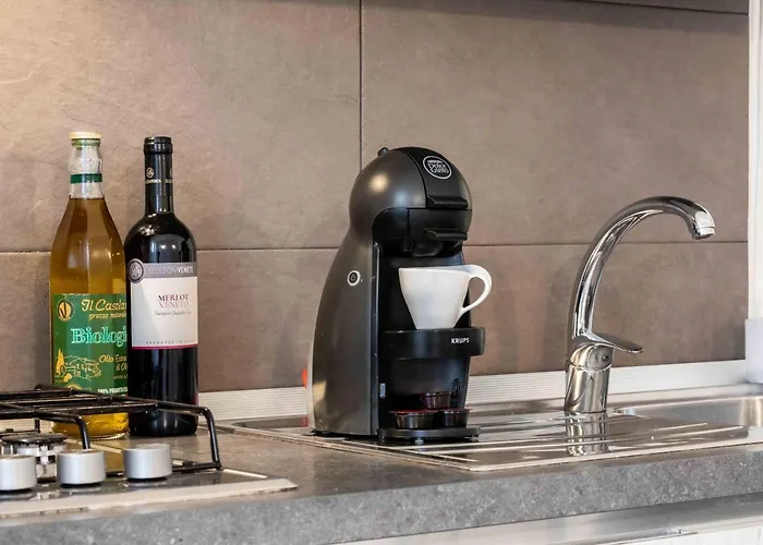 Apartament Bilocale Zara - Stazione Centrale - Isola Design District